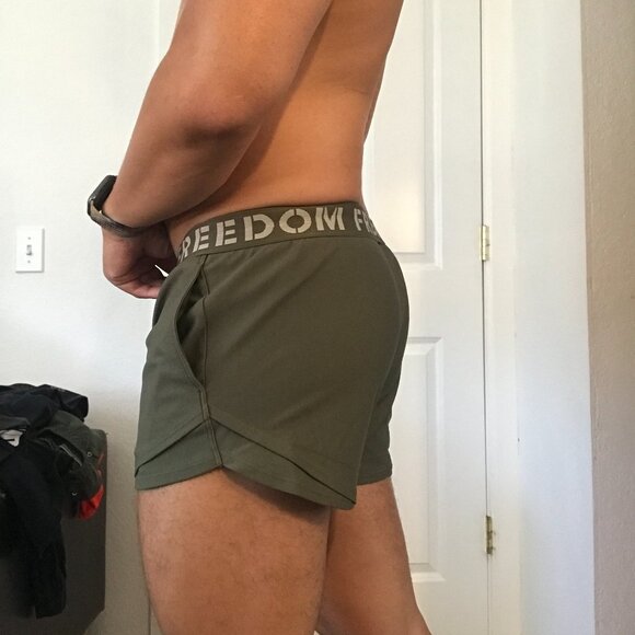 Under Armour Freedom OG Green Running Shorts - Picture 5 of 5